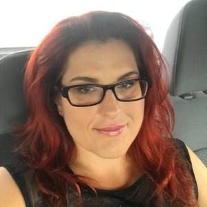 Meet your Posher, Madelaine